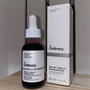 The Ordinary
AHA 30% + BHA 2% Exfoliating Peeling